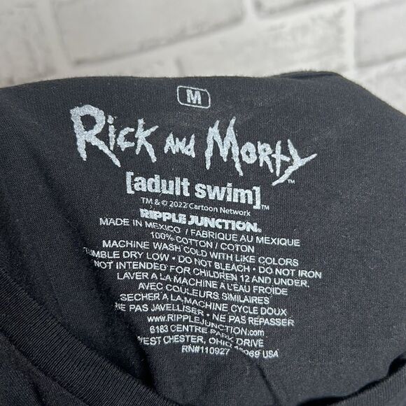 Rick & Morty [adult swim] Graphic Tee Tshirt Size Medium - Picture 4 of 4